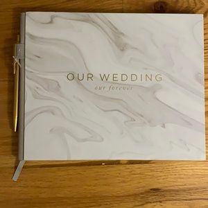 NEW Wedding Guestbook with Pen